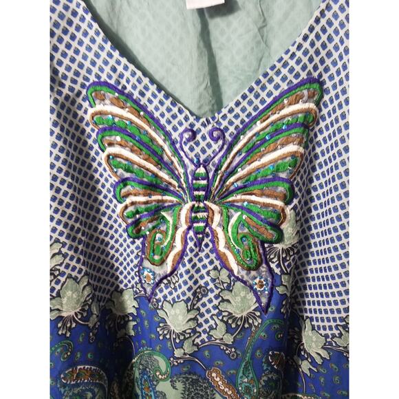 The Paragon Sequin Embroidered Butterfly Top Women’s 2X V-Neck Pullover Lined - Picture 2 of 5